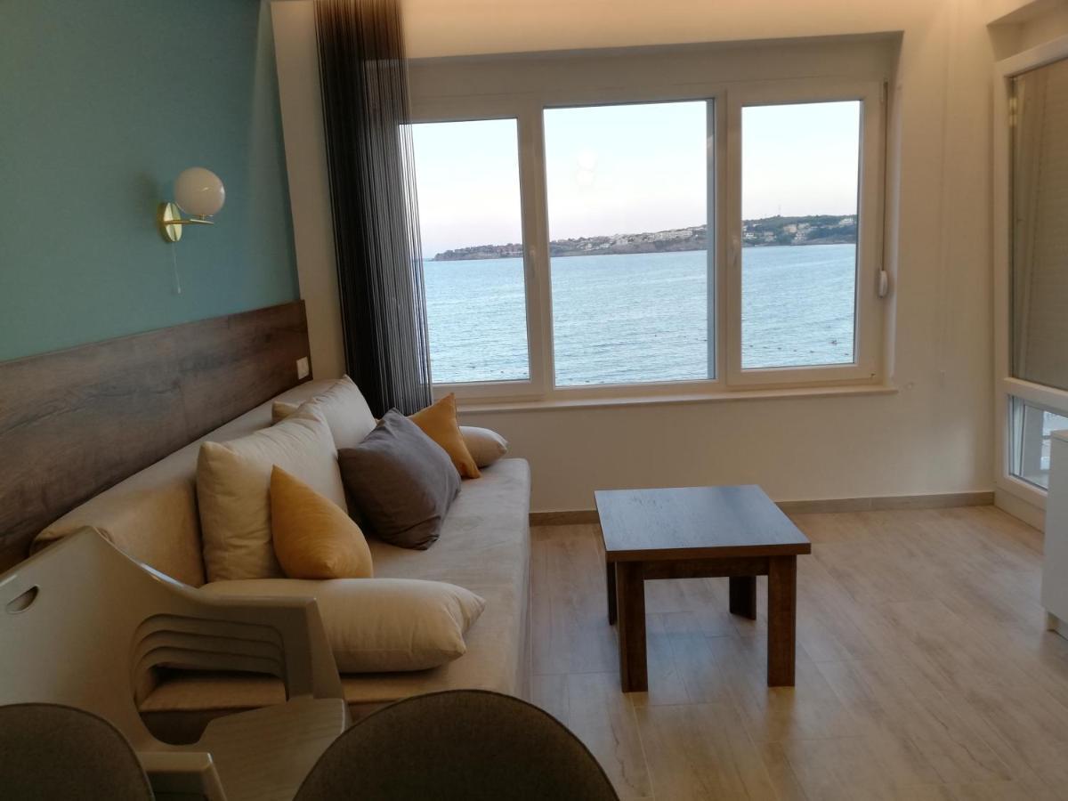 Gaia Apartment